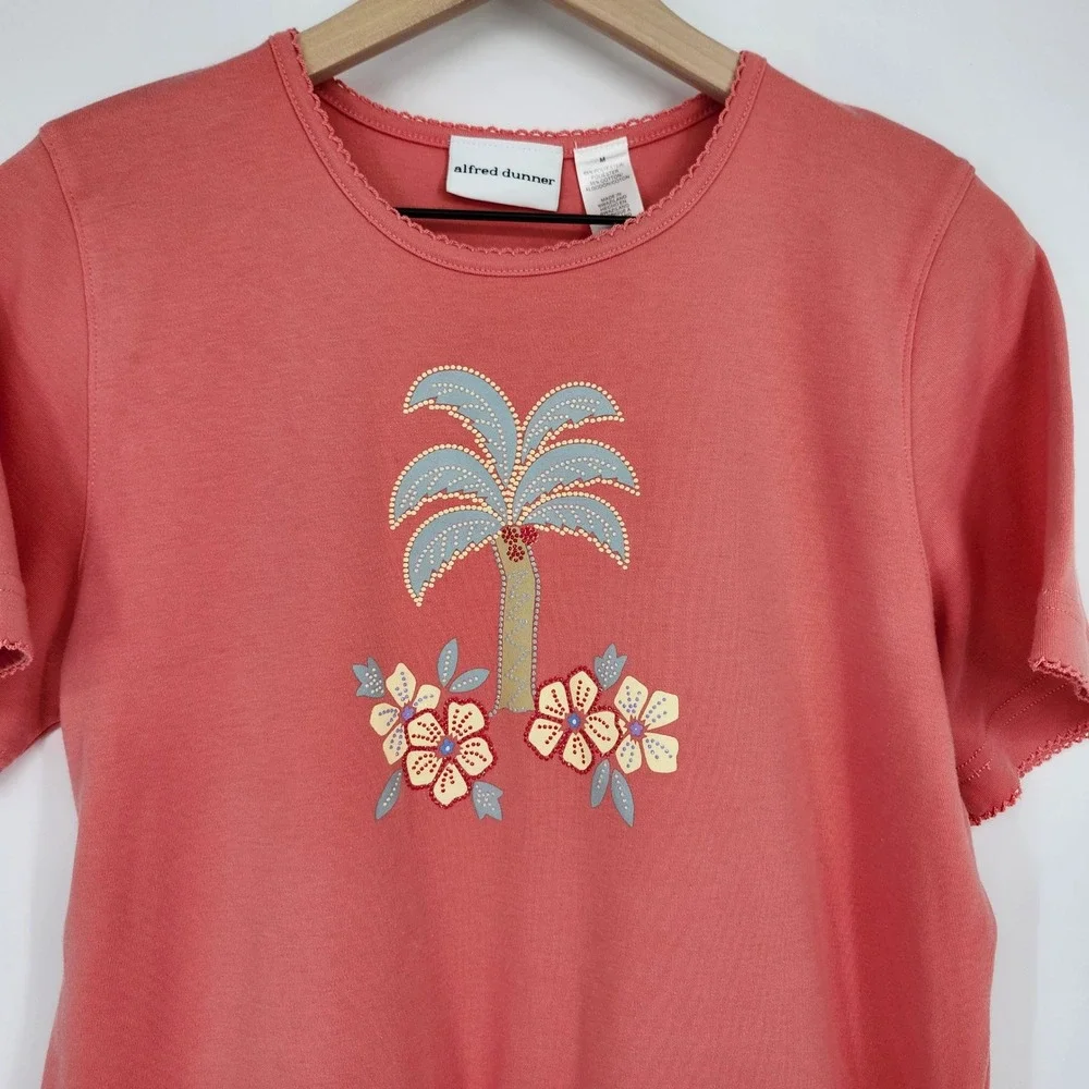 Alfred Dunner Womens Coral Pink Palm Tree Tropical Top Size M Coastal Grandma